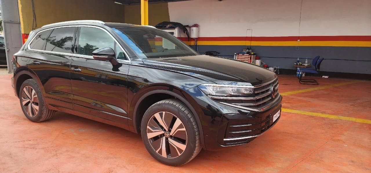 Volkswagen Touareg - photo 5