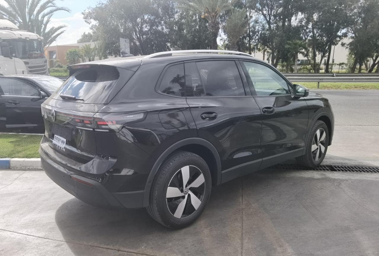 Volkswagen TIGUAN - photo 2